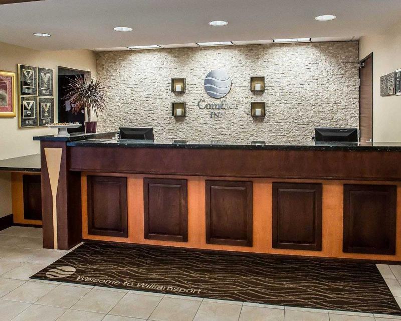 Quality Inn New Columbia-Lewisburg Экстерьер фото